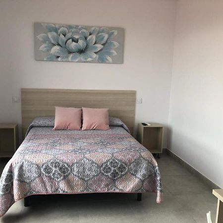 Hostal La Taurina Santa Olalla  Exteriér fotografie